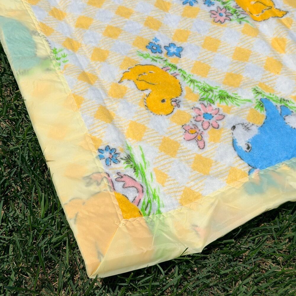 Vtg Beacon Baby Blanket Acrylic 1980s Yellow Blue Silkie Satin Trim Ducks Bunny
